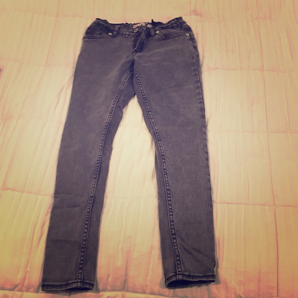 Levi’s allll day long!